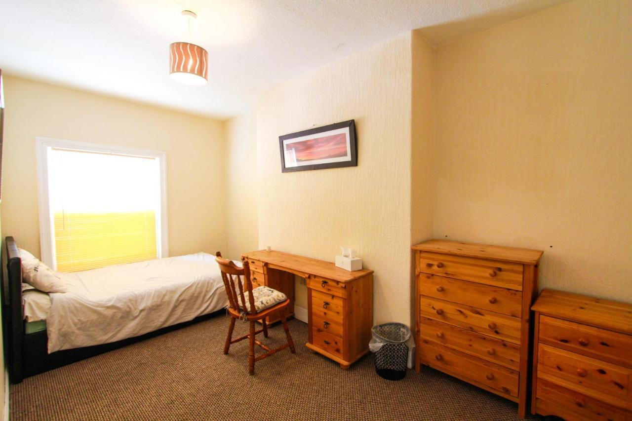 Central Bolton Accommodation Quarto foto